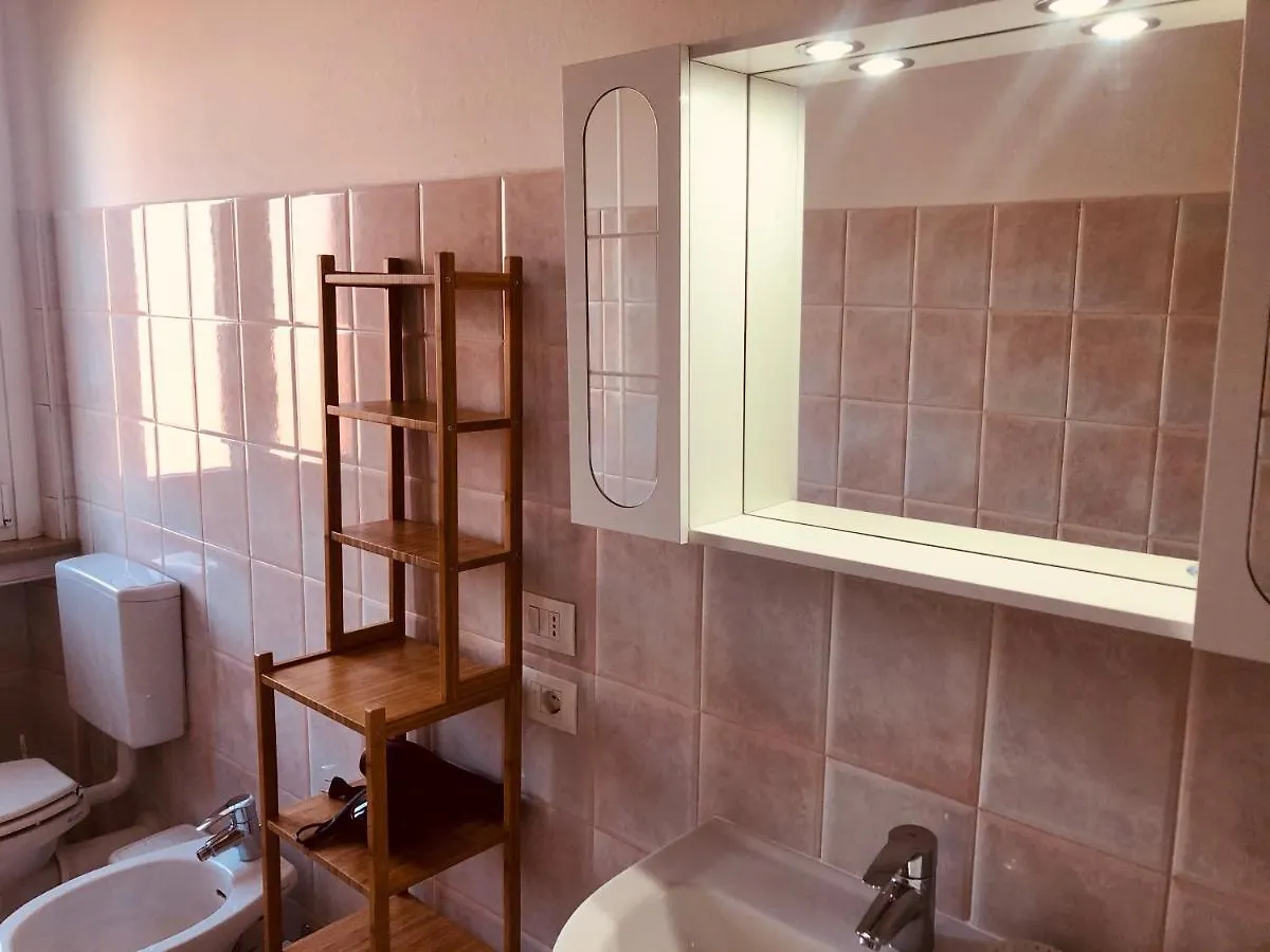 Lund Home Verona Apartment